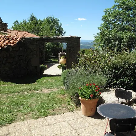 Дом отдыха Rustique Au Coeur De L'allier Avec Poele A Bois - Fr-1-582-543 *