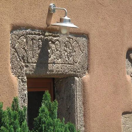 Rustique Au Coeur De L'allier Avec Poele A Bois - Fr-1-582-543