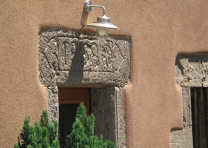 Rustique Au Coeur De L'allier Avec Poele A Bois - Fr-1-582-543